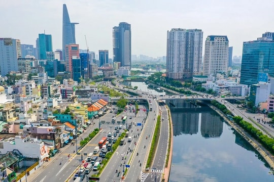 TP.HCM hoàn thành thu ngân sách chỉ trong 10 tháng