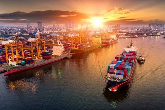 Thặng dư thương mại 10 tháng của Việt Nam đạt 9,59 tỷ USD