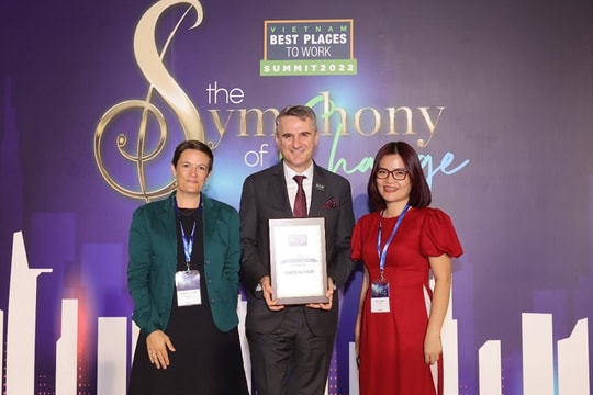 Sanofi thăng hạng, giữ vị trí cao trong “Top 100 nơi làm việc tốt nhất Việt Nam 2022”