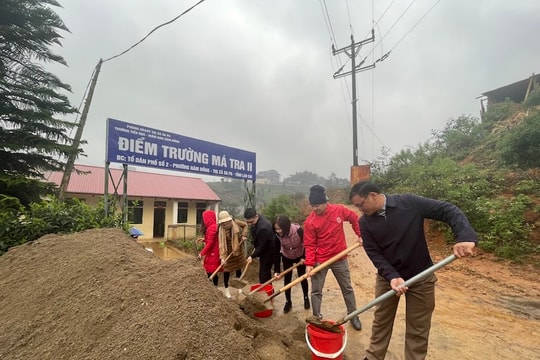 Quỹ chăm sóc sức khỏe gia đình Việt Nam chăm lo cho học sinh nghèo vùng cao