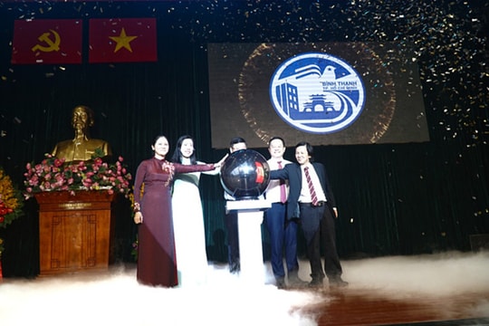 Lăng Tả quân Lê Văn Duyệt, sông Sài Gòn được đưa vào logo của quận Bình Thạnh