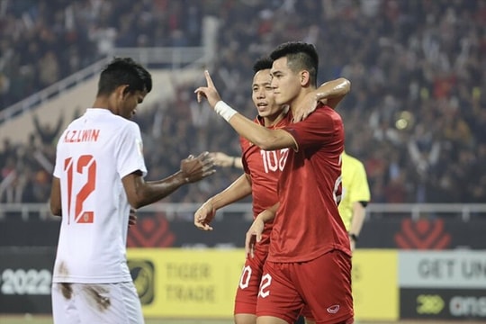 Đội tuyển Việt Nam lập kỳ tích trong lịch sử AFF Cup