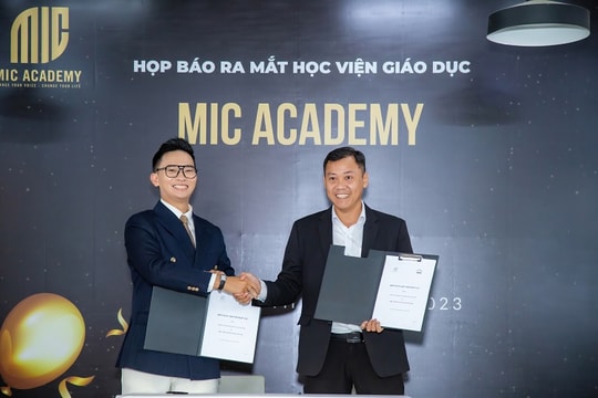 Ra mắt Học viện đào tạo kỹ năng nói trước công chúng