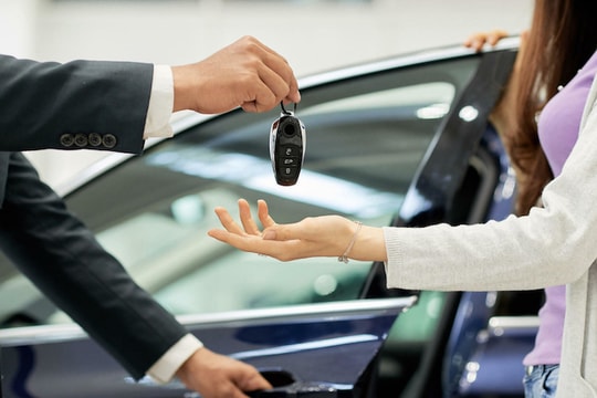 Doanh số ô tô năm 2022 tại Việt Nam đạt kỷ lục