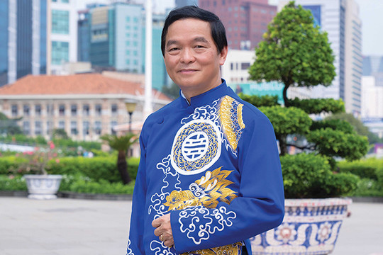 Ông Lê Viết Hải - Chủ tịch HĐQT Tập đoàn Xây dựng Hòa Bình: "Năm 2023, mỗi doanh nhân sẽ tìm được đại dương xanh"