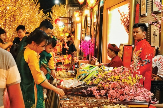 Ăn Tết Sài Gòn, phong vị xưa và nay Ăn Tết Sài Gòn, phong vị xưa và nay