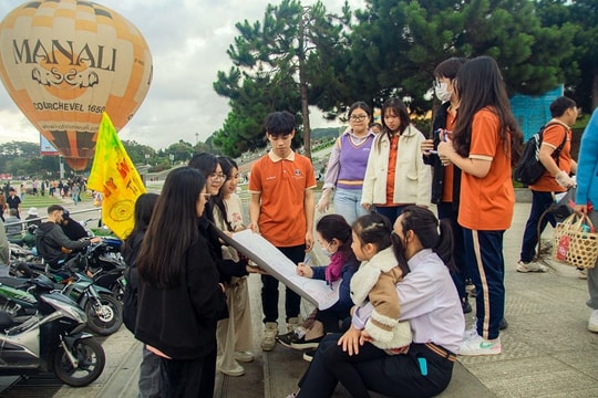 Chiến dịch kêu gọi chữ ký giúp thành phố Đà Lạt mãi xanh