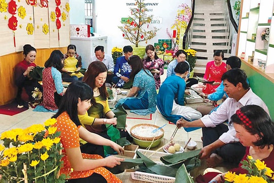 Vận dụng tư tưởng Lương Văn Can trong xây dựng văn hóa doanh nghiệp Vận dụng tư tưởng Lương Văn Can trong xây dựng văn hóa doanh nghiệp