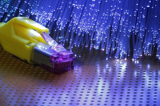 Việt Nam phấn đấu có 10 tuyến cáp quang biển từ năm 2025 Việt Nam phấn đấu có 10 tuyến cáp quang biển từ năm 2025