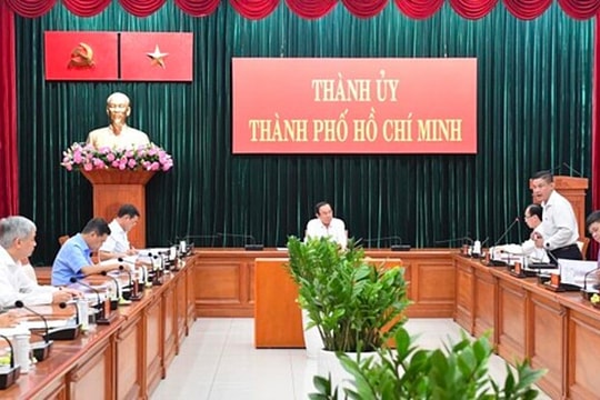 Bí thư TP.HCM: Ứng dụng công nghệ, tăng cường chuyển đổi số, số hóa hồ sơ Bí thư TP.HCM: Ứng dụng công nghệ, tăng cường chuyển đổi số, số hóa hồ sơ