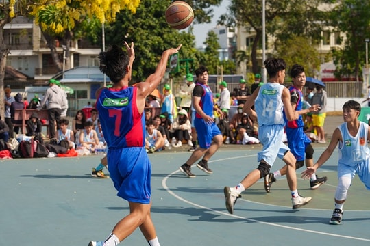 Khởi động Giải Bóng rổ học sinh TP.HCM 2023 Khởi động Giải Bóng rổ học sinh TP.HCM 2023