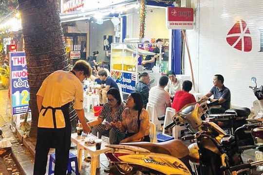 Thu phí vỉa hè, lợi bất cập hại Thu phí vỉa hè, lợi bất cập hại