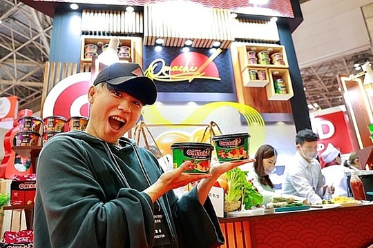 Mì trộn Omachi Xốt Spaghetti "gây sốt" thị trường nội địa đến quốc tế