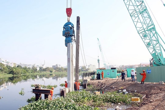 Xanh hóa những dòng kênh đen-Bài 1: Những dòng kênh đen đã xanh? Xanh hóa những dòng kênh đen-Bài 1: Những dòng kênh đen đã xanh?