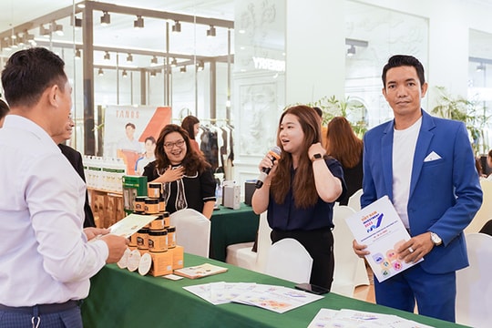 9th Monthly B2B như người bạn đồng hành của doanh nghiệp 9th Monthly B2B như người bạn đồng hành của doanh nghiệp