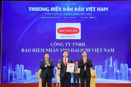 Dai-ichi Life Việt Nam vào top 10 thương hiệu dẫn đầu Việt Nam 2023
