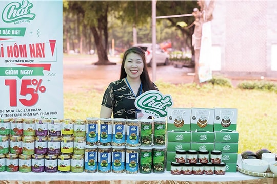 Chat Nuts And Tea: Đem “vua hạt khô” về với người tiêu dùng Việt