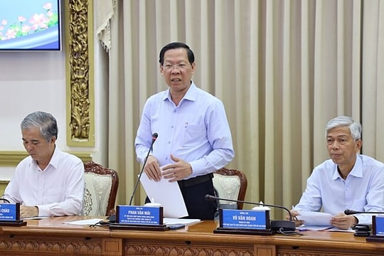 Tình hình kinh tế - xã hội TP.HCM trong tháng 4 có nhiều khởi sắc