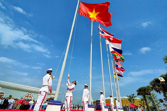 SEA Games 32: Thiêng liêng lễ thượng cờ Tổ quốc của đoàn thể thao Việt Nam