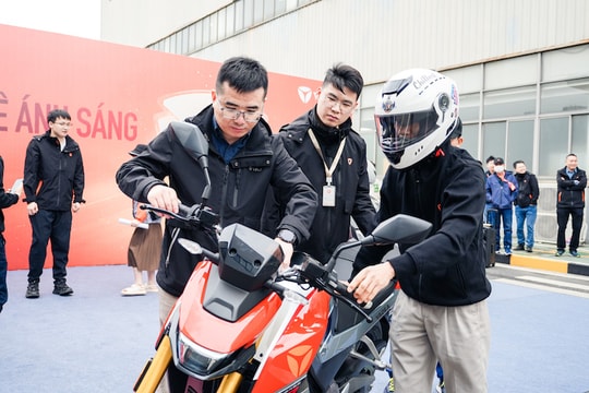 Yadea Việt Nam tổ chức đoàn tham quan học tập tại Trung Quốc Yadea Việt Nam tổ chức đoàn tham quan học tập tại Trung Quốc