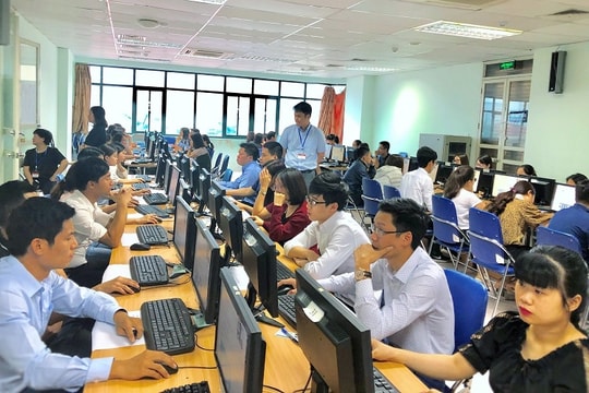 Đề xuất bỏ thi tin học khi tuyển dụng công chức, viên chức