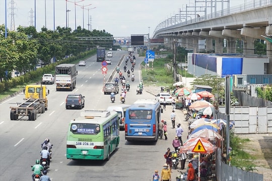 TP.HCM: Đề xuất mở thêm 22 tuyến xe buýt kết nối metro số 1