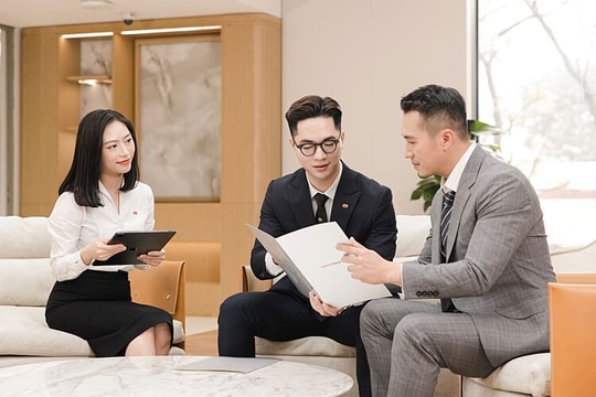 Techcombank là Ngân hàng hàng đầu Việt Nam và châu Á Thái Bình Dương Techcombank là Ngân hàng hàng đầu Việt Nam và châu Á Thái Bình Dương