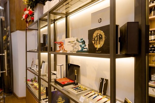 Leon Dio: Quà tặng đẳng cấp, ghi dấu thành công