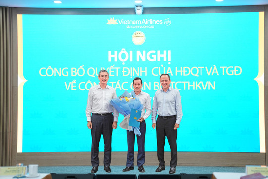 Vietnam Airlines có phó tổng giám đốc mới