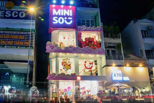 Miniso khai trương cửa hàng 3 tầng tại Việt Nam