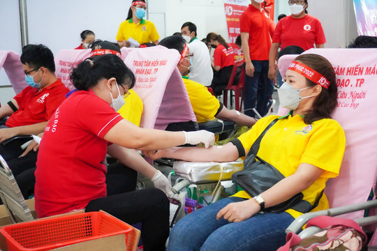 Qui Phúc 7 năm gắn bó với Hành trình Đỏ trong phong trào hiến máu tình nguyện