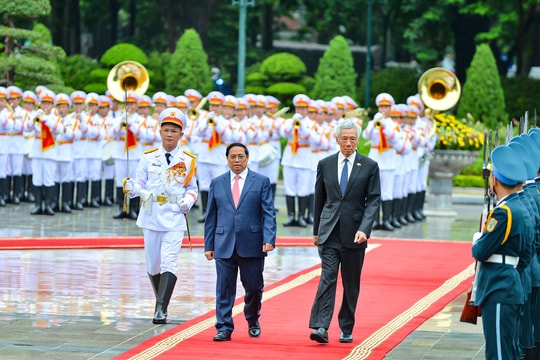 5 lĩnh vực trụ cột được ký kết nhân chuyến thăm của Thủ tướng Singapore Lý Hiển Long