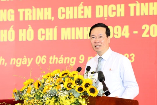 Chủ tịch nước gặp gỡ, biểu dương các thế hệ thanh niên tình nguyện của TP.HCM