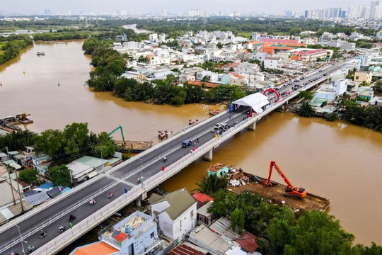 TP.HCM: Chính thức thông xe cầu Long Kiểng, hoàn tất dự án kéo dài 22 năm