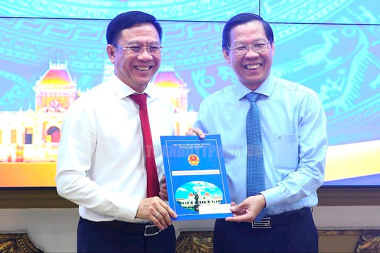 Ông Nguyễn Ngọc Hồi giữ chức vụ Phó giám đốc Sở Thông tin và Truyền thông TP.HCM