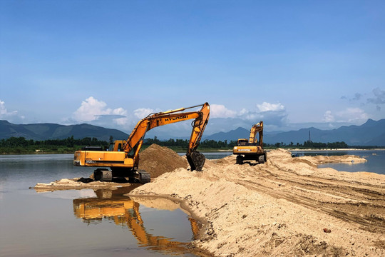 Đồng bằng sông Cửu Long có nguy cơ hết cát trước năm 2035