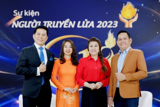 Nhiều hoạt động tại chương trình “Người truyền lửa” do Câu lạc bộ Doanh nhân Sài Gòn tổ chức Nhiều hoạt động tại chương trình “Người truyền lửa” do Câu lạc bộ Doanh nhân Sài Gòn tổ chức