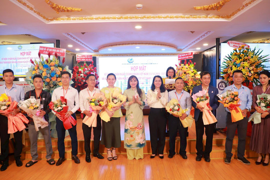 Hội Doanh nghiệp quận 4 với nhiều họat động sôi nổi mừng Ngày Doanh nhân Việt Nam