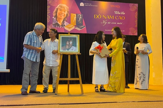 Thơ Đỗ Nam Cao, ký ức lại trở về