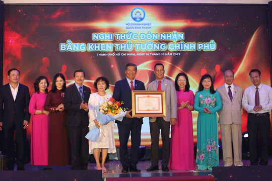 Hội Doanh nghiệp quận Bình Thạnh nhận bằng khen của Thủ tướng Chính phủ