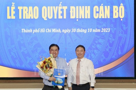 Ông Trương Đức Hùng giữ chức vụ Tổng giám đốc Tổng Công ty Du lịch Sài Gòn - Saigon Tourist