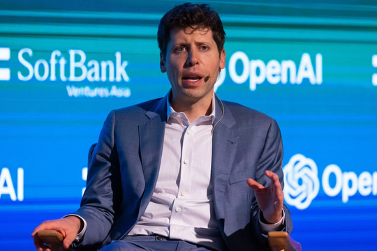CEO Sam Altman của OpenAI sẽ về Microsoft sau khi bị sa thải?