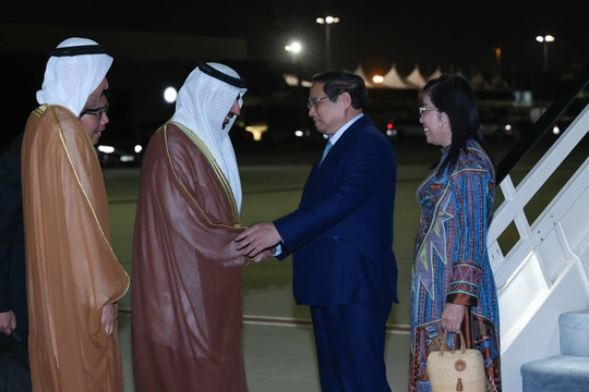 Thủ tướng Phạm Minh Chính tới Dubai tham dự COP28 và hoạt động song phương tại UAE