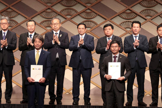 FPT ký kết hợp tác với hai doanh nghiệp Nhật Bản trong khuôn khổ Diễn đàn Kinh tế Việt Nam - Nhật Bản 2023