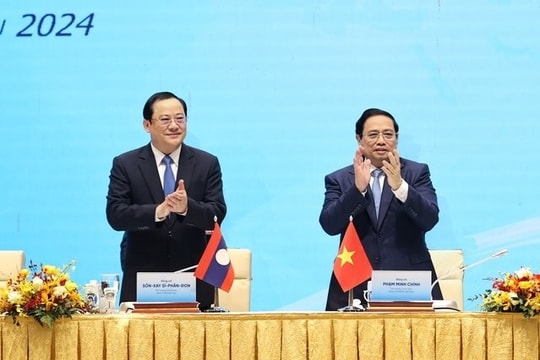 Thủ tướng Sonexay Siphandone: Doanh nghiệp Việt góp phần kích thích kinh tế Lào Thủ tướng Sonexay Siphandone: Doanh nghiệp Việt góp phần kích thích kinh tế Lào