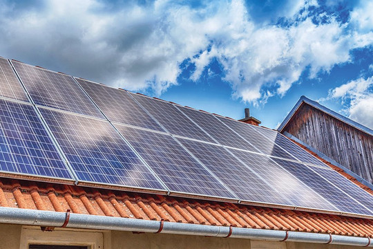 Công bố giá mua điện mặt trời mái nhà năm 2024