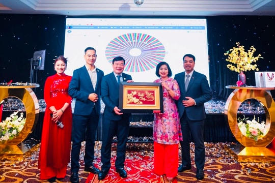 Nhiều ấn tượng trong tiệc tết niên của Câu lạc bộ Doanh nhân C&D 