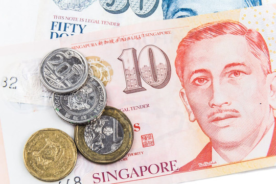 Singapore giữ nguyên lãi suất trong bối cảnh lạm phát vẫn cao