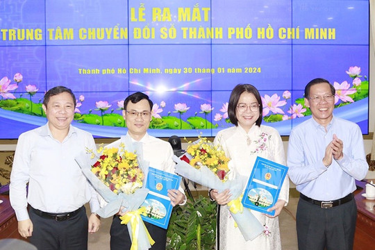Bà Võ Thị Trung Trinh làm Giám đốc Trung tâm chuyển đổi số TP.HCM