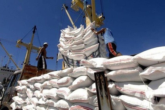 Việt Nam có 7 doanh nghiệp trúng thầu 300.000 tấn gạo xuất sang Indonesia
